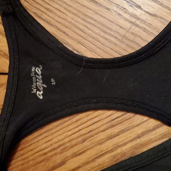 Work out tank - Picture 2 of 3